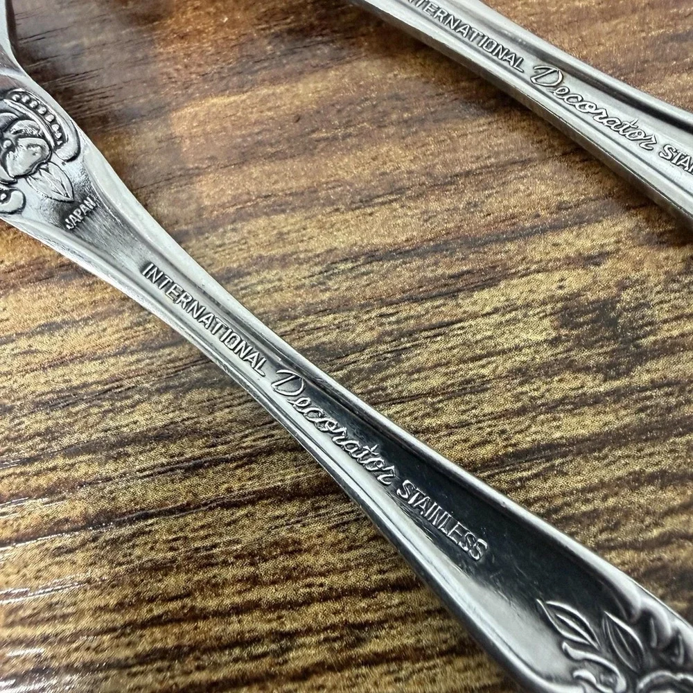 International Decorator EMBASSY Dinner Forks 4pcs Stainless Japan Floral Pierced